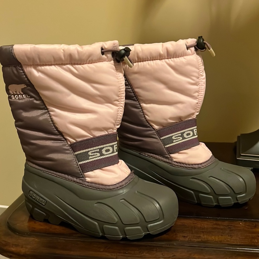 Kids snow boots